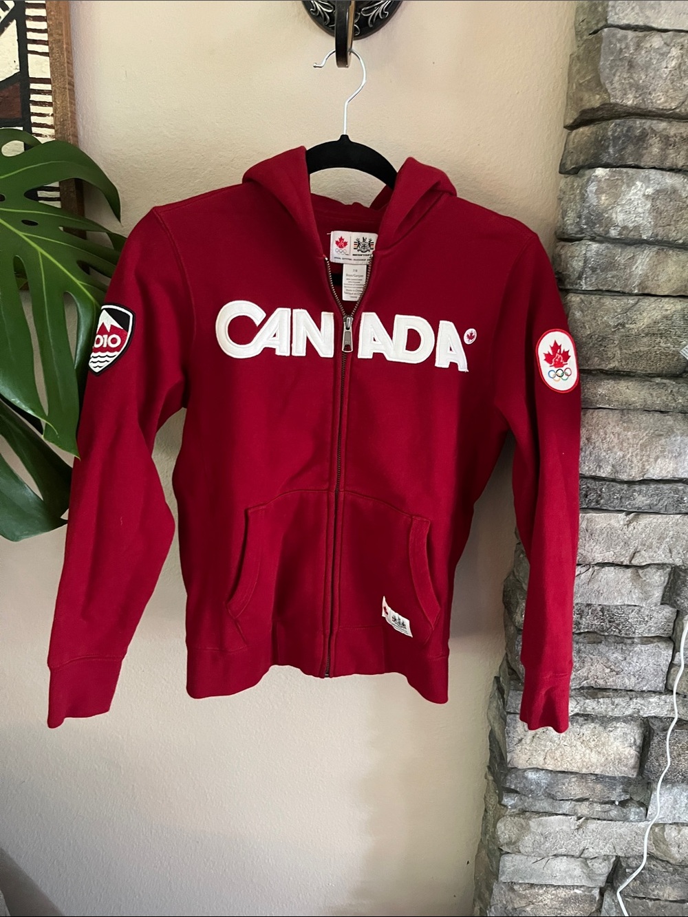 Hudson Bay Company 2010 Olympics Canadian Red Zip-Up Hoodie